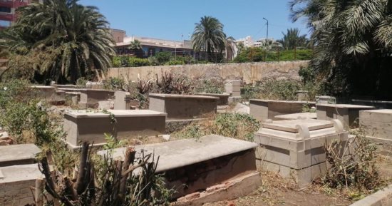 رفع كفاءة المناطق المحيطة بالمواقع الأثرية فى الإسكندرية.. صور