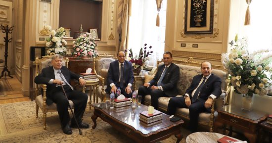رئيس مجلس القضاء الأعلى يستقبل وزير المجالس النيابية ومساعد أول وزير العدل 