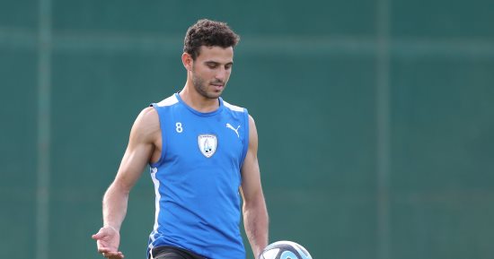 الظهور الأول للاعب حمدي فتحي في تدريبات الوكرة القطري.. صور