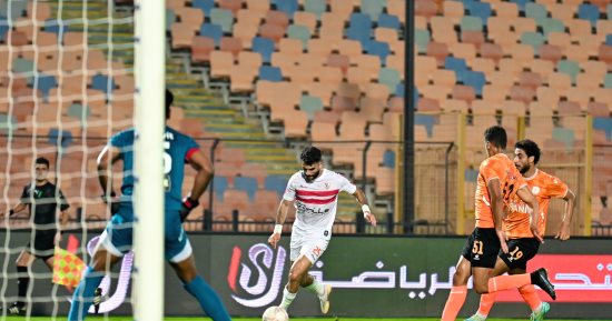 الزمالك يُنهى الدورى فى المركز الثالث برصيد 60 نقطة.. طرد حاتم سكر وإصابة نيمار.. ثنائية سيف تيرى تقودان فاركو للتعادل مع الفريق الأبيض.. سجل 52 هدفا واستقبل 36 وحقق 17 انتصارا