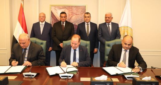 مشروع للدفع المسبق لتذكرة ركوب أتوبيسات النقل العام بالقاهرة.. اعرف التفاصيل