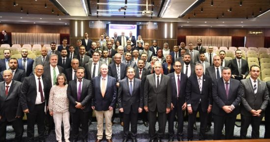 وزير البترول: تطبيق منظومة التحول الرقمى حلم يتحقق فى مصافى التكرير المصرية