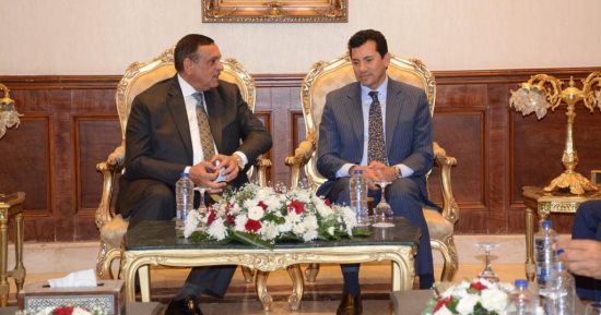 وزيرا التنمية والشباب يشهدان حفل ختام البرنامج الرئاسي للمحافظات الحدودية