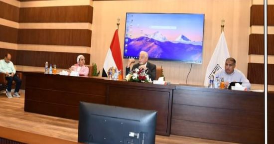 محافظ جنوب سيناء: خطة لإقامة فعاليات ثقافية وفنية لتسويق إمكانات شرم الشيخ الهائلة
