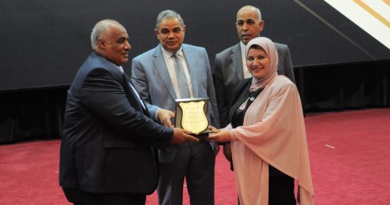 رئيس جامعة كفر الشيخ يشهد حفل تخريج طلاب كلية الهندسة دفعة العام الأكاديمى