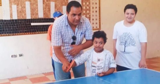 أطفال التوحد بشباب كفر الشيخ فى تدريب خاص لتنس الطاولة ضمن مبادرة نتوحد من أجلهم