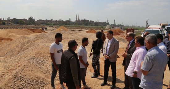 محافظ كفر الشيخ يتفقد إقامة 3 محطات وقود ومناطق خدمية