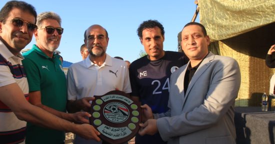 الترسانة البحرية يتوج بأول بطولة دورى لكرة القدم الشاطئية