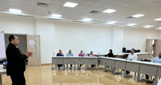 انطلاق دورات تنمية قدرات أعضاء هيئة التدريس بالأقصر بجامعة طيبة التكنولوجية.. صور