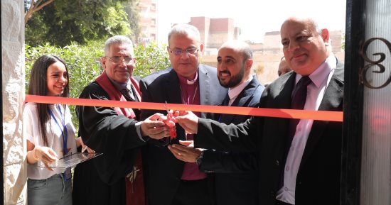 رئيس الطائفة الإنجيلية يشهد وضع حجر الأساس لكنيستى المنيا الجديدة وزاوية سلطان