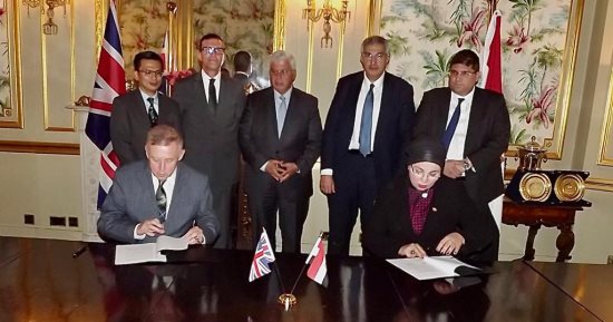 توقيع مذكرة تفاهم بين وزارة التعليم العالى والكلية الملكية للجراحين بإدنبرة