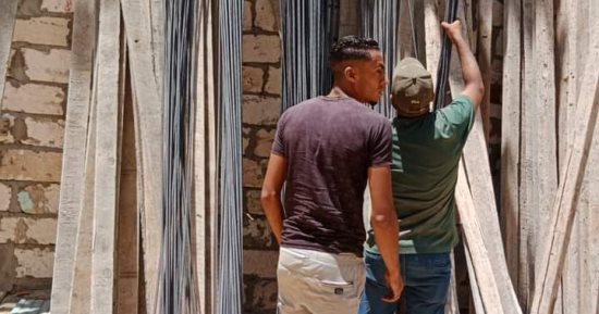 إيقاف بناء مخالف والتحفظ على مواد ومعدات الموقع بحى العامرية في الإسكندرية