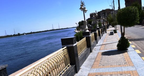 إدفو تجنى ثمار التطوير.. المدينة السياحية بأسوان تشهد مشروعات نوعية ضمن تطوير المدن الكبرى.. أبرزها الممشى والمسار السياحى وتطوير الميادين.. وتجديد الواجهة النيلية لتصبح متنفسا جديدا للأهالى ورواد المدينة.. صور