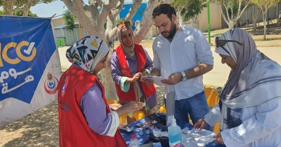 وكيل صحة الإسماعيلية يتفقد حملة 100 يوم صحة بنادى شاطئ الملاحة.. صور