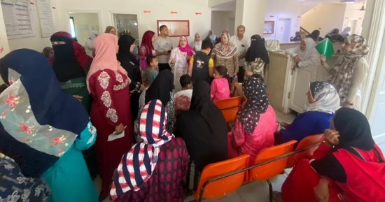 صحة الدقهلية: 1128 سيدة عدد المستفيدات بالقافلة السكانية فى شربين