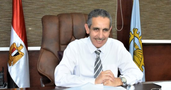 في اتصال هاتفي محافظ الغربية يهنئ أوائل الثانوية الأزهرية