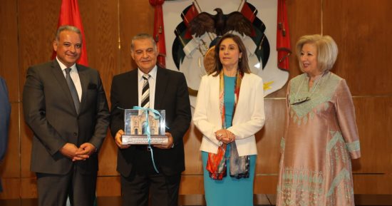 تكريم محسن جابر فى الدورة الـ37 من مهرجان جرش