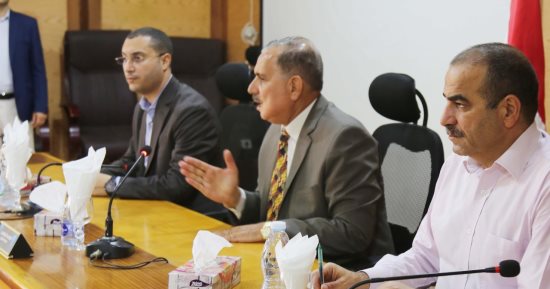 محافظ كفر الشيخ يشدد على إزالة التعديات على الأراضى الزراعية فى مهدها
