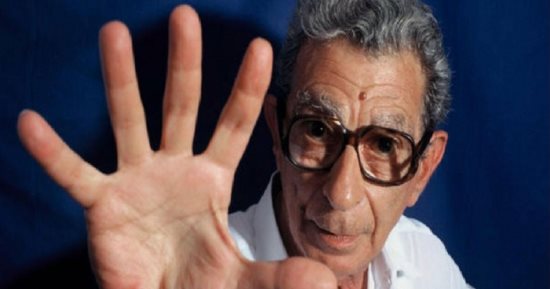 ذكرى رحيل مكتشف النجوم.. لقطات من حياة المخرج العالمى يوسف شاهين