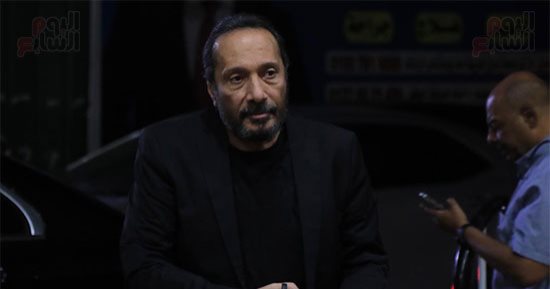 علي الحجار وحمدي الوزير يقدمان واجب العزاء في الشاعر الكبير شوقي حجاب 
