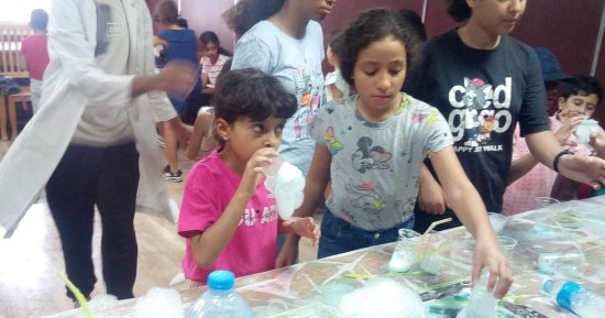 ورش عمل علمية تفاعلية فى مكتبة مصر الجديدة للطفل.. صور