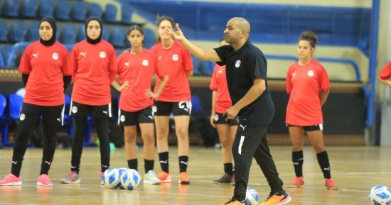 انطلاق أول معسكر لمنتخب النسائية لكرة الصالات استعدادا لتصفيات كأس العالم