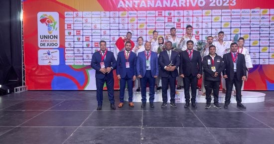 وزير الشباب والرياضة يهنئ المنتخب المصرى للجودو لفوزه ببطولة أفريقيا للشباب بمدغشقر