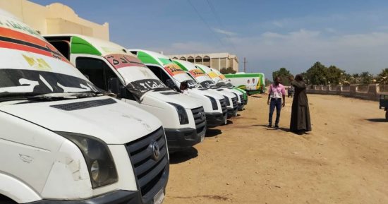 قافلة طبية تجري الكشف على 1200 مواطن بالبصيلية في أسوان