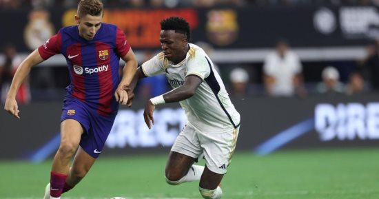 برشلونة يحسم الكلاسيكو ضد ريال مدريد بثلاثية نظيفة.. فيديو