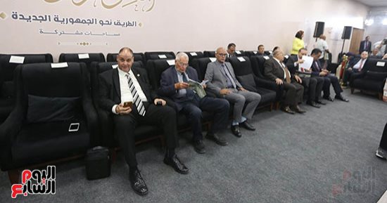 حزب الشيوعى المصرى بالحوار الوطنى: غياب المعارضة سبب عزوف البعض عن المشاركة فى الانتخابات