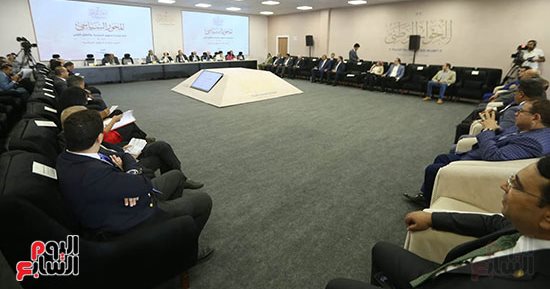 بدء جلسات الحوار الوطنى لمناقشة قانون مباشرة الحقوق السياسية والمحليات 