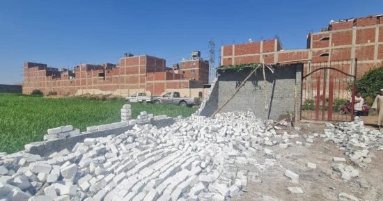 الجيزة: إزالة تعديات بالبناء المخالف على الأراضى الزراعية فى كرداسة