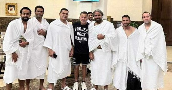 الجهاز الفنى للزمالك يؤدى مناسك العمرة على هامش المشاركة فى البطولة العربية