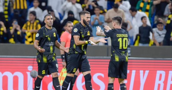 الشرطة ضد الاتحاد.. بنزيما احتياطيا فى التشكيل الرسمى للنمور بالبطولة العربية