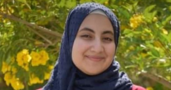 فرح قدرى الثالثة على الثانوية العامة "الشعبة الأدبية": هدفى الالتحاق بكلية الألسن