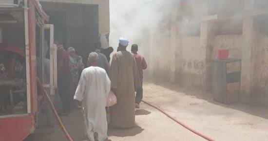 السيطرة على حريق نشب في مخازن مستشفى دشنا بقنا
