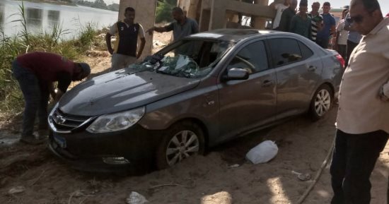 مصرع شخص نتيجة انقلاب سيارة ملاكى فى ترعة الإسماعيلية بالتل الكبير