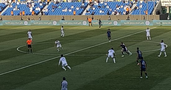 30 دقيقة سلبية بين الزمالك والشباب وسط حذر دفاعى و4 إنذارات