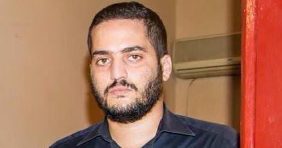 وكأنه يشعر بالموت.. آخر صور لـ عبد الله نجل حسن يوسف وشمس البارودى قبل رحيله