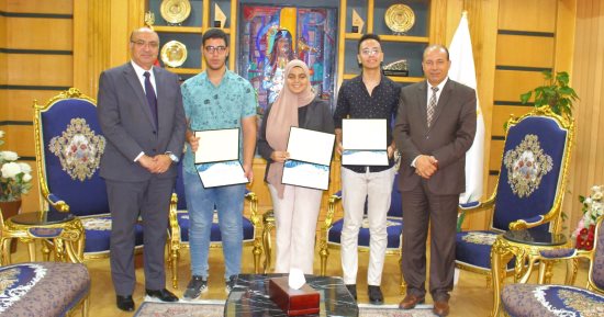 جامعة المنصورة تكرم أوائل الثانوية من أبناء محافظة الدقهلية