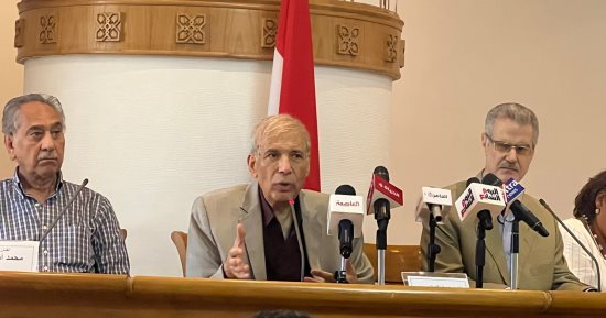 عمرو دوارة بندوة الاحتفاء بالزعيم عادل إمام: موهبة نادرة ورمز للفن الجاد