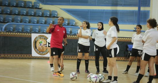 منتخب النسائية لكرة الصالات يختتم أول معسكر استعداداً لتصفيات كأس العالم