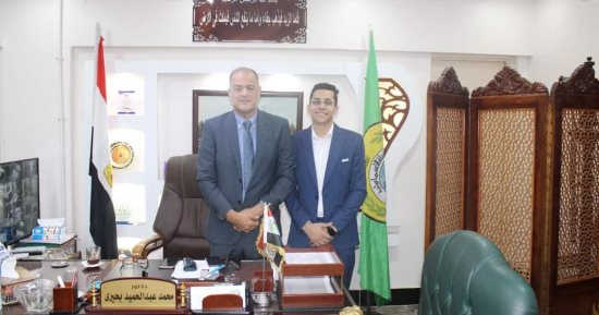 تعليم الإسماعيلية تهنئ الطالب الحاصل على المركز الأول في الثانوية بمدارس المتفوقين