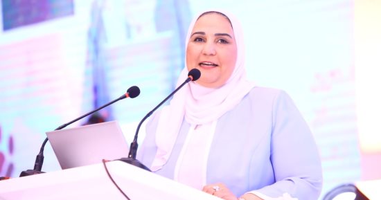 وزيرة التضامن: تيسيرات للأسر الراغبة فى كفالة الأيتام وأصحابهم خارج مصر