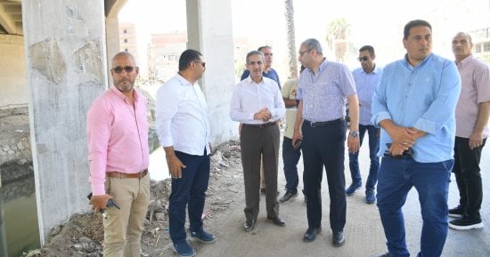 محافظ الغربية يتفقد مشروعات الرصف والتطوير بطنطا