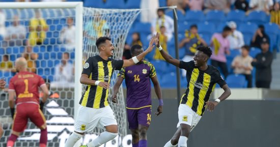 الاتحاد يتقدم على الشرطة بهدف بامسعود فى شوط أول مثير.. فيديو