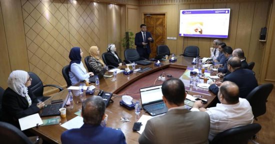 جائزة مصر للتميز الحكومى والأزهر الشريف يبحثان تفعيل نظام جوائز التميز الداخلية