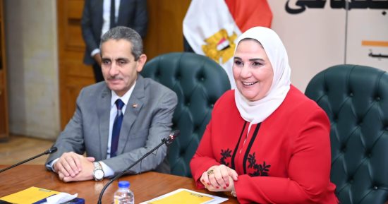 وزيرة التضامن ومحافظ الغربية ينهيان نزاعًا استمر 50 عاما لأرض سوق جملة 