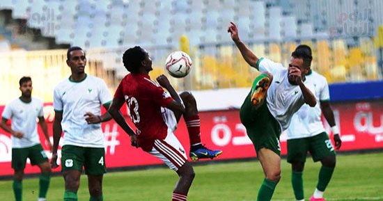 الأهلي يتعادل مع المصري 1/1 واللجوء إلى وقت إضافي في ربع نهائي الكأس
