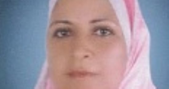 رئيس جامعة أسيوط يكلف الدكتورة صفاء مرزوق بالقيام بعمل عميد طب الأسنان